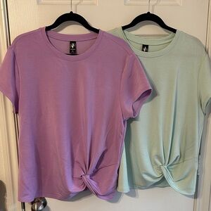 Bundle of 2 Sketchers Shirts- size XL